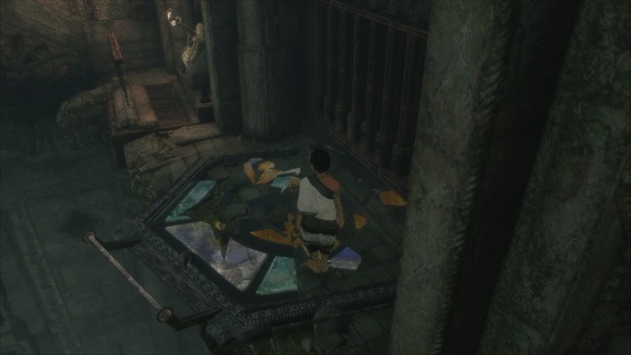 壊れたガラス盤の先のレバーを引く