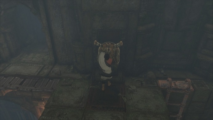 レバーを引いて扉を開ける